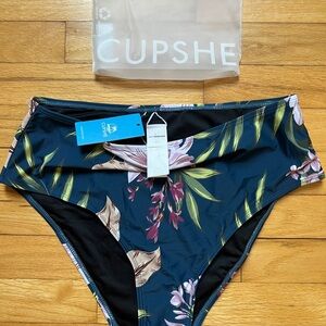 NWT. Cupshe Bikini Bottom. Great for Spring Break!